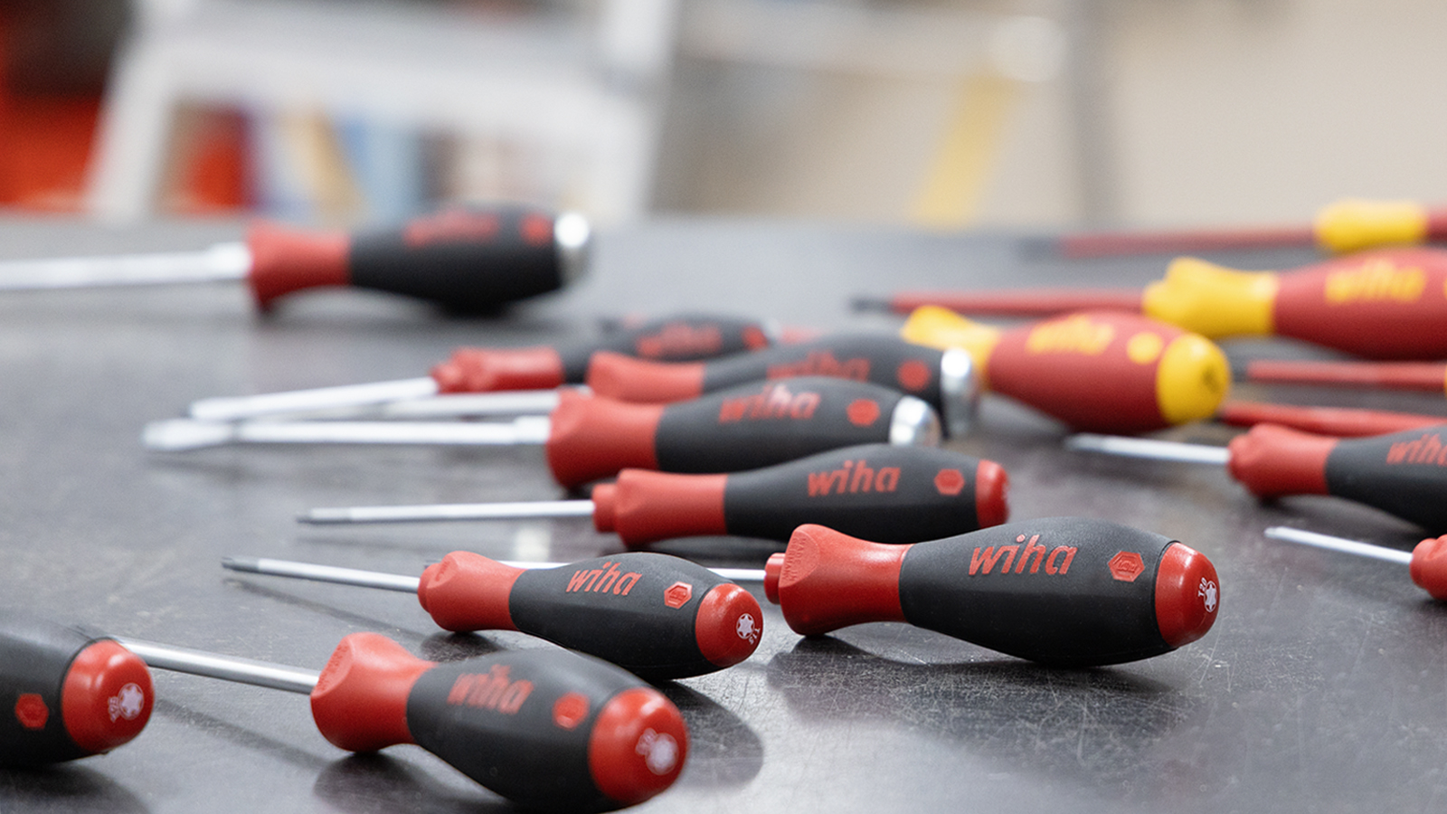 Wiha screwdriver handles at a glance 